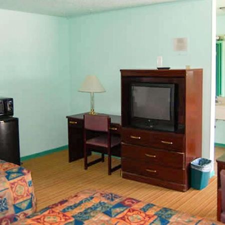 American Inn & Suites Childress Bagian luar foto